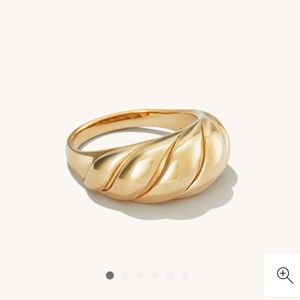 Mejuri Croissant Dôme Ring With Mejuri Dust Bag